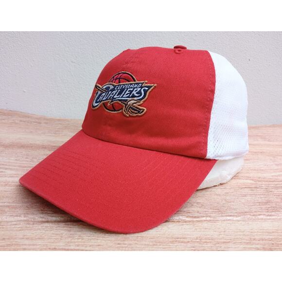 Twins Enterprise Adult Cap Hat Cleveland Cavaliers Red Vintage NBA Size M - Picture 2 of 8